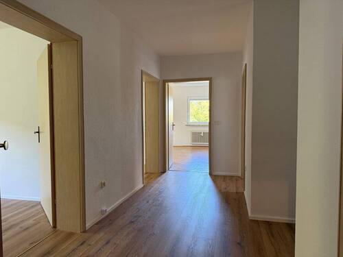 Flur - 4 Zimmer Etagenwohnung in Wolfratshausen