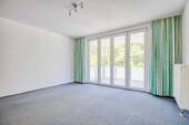 Wohnzimmer I - 2 Zimmer Etagenwohnung zum Kaufen in Karlshagen