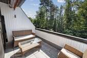 mit eigener Sonnenloggia - 