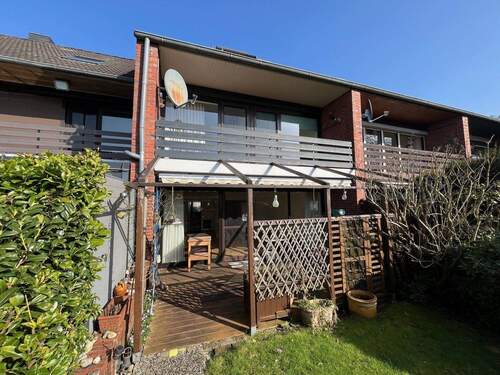 Der Balkon ist gleichzeitig Terrassenüberdachung - 