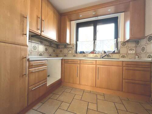 Das große Fenster sorgt für optimale Lichtverhältnisse - 