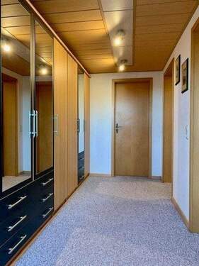 Schrankzimmer (DG) - 