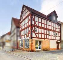 Vollsaniertes Wohn- und Geschäftshaus in Neustadt