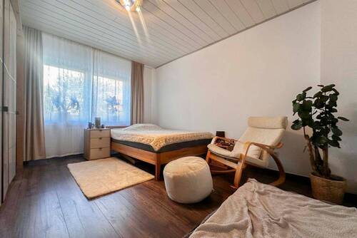 Schlafzimmer - Etagenwohnung mit 81,00 m&sup2; in Erlangen zum Kaufen
