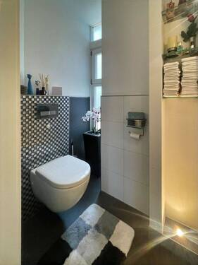 EG Gästetoilette Tageslicht - 