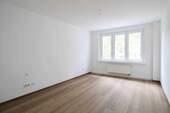 2. Schlafzimmer - 
