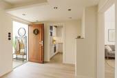 Eingangsbereich – Staged - Charmantes Renovierungsobjekt mit 115,08 m², Keller und Garage - Ihr neues Zuhause in Falkensee
