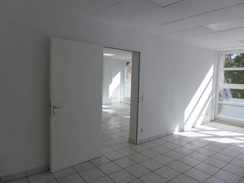 von Raum 3 z. Raum 2.JPG - 
