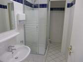 Sanitärbereich 1 m. Dusche.JPG - 