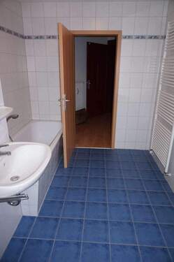 Badezimmer - Etagenwohnung mit 50,00 m&sup2; in Chemnitz zur Miete