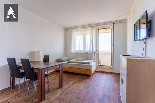 Zimmer 1 - 3 Zimmer Etagenwohnung in Aschersleben