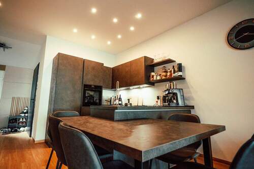 offene Küche mit Essen - 