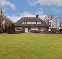Solides Wohnhaus im Außenbereich von Lohne - inkl. Doppelgarage & großem Grundstück - Lohne (Oldenburg)