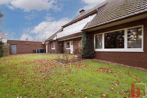 Außen - 9 Zimmer Einfamilienhaus in Lohne (Oldenburg)