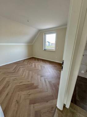 15 Zimmer 1 OG.jpeg - 