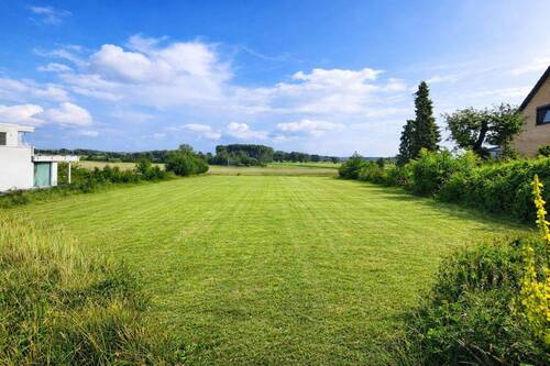 Sonnige Süd-/Südwestlage - Grundstück zum Kaufen in Wolfsburg-Heiligendorf
