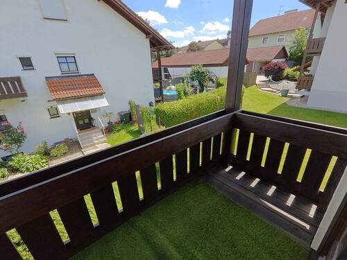 Balkon vom Schlafzimmer aus begehbar (Ost) - 