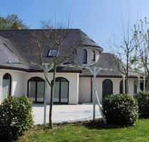 Grosszügiges Architektenhaus in reizvoller Lage von Schwerin