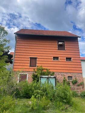 Scheune Rückseite - Mehrfamilienhaus, Wohnhaus mit 100,00 m² in Helsa zum Kaufen