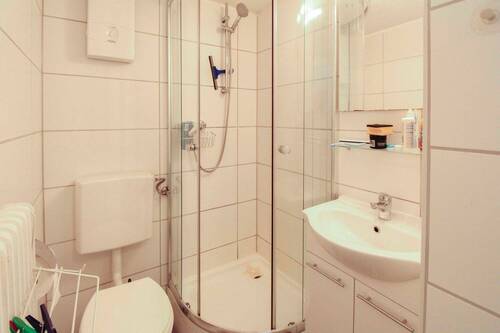 Badezimmer ETW rechts - 