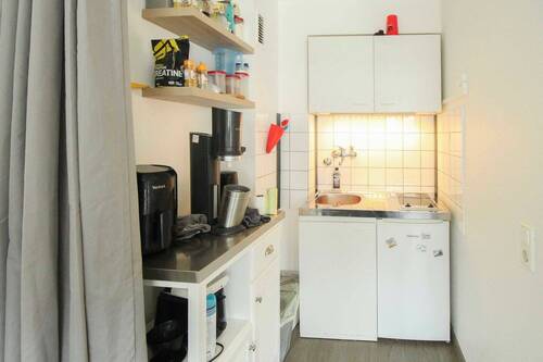 Küche ETW rechts - Etagenwohnung mit 50,00 m² in Düsseldorf zum Kaufen