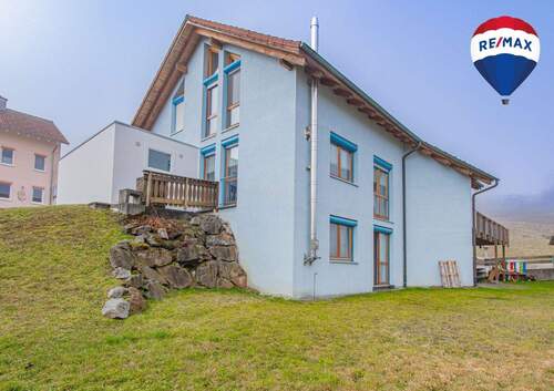 Ansicht - Gemütliche Haushälfte in ruhiger Lage in Indlekofen