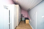 Ankleide im Schlafzimmer - Copy.jpg - 