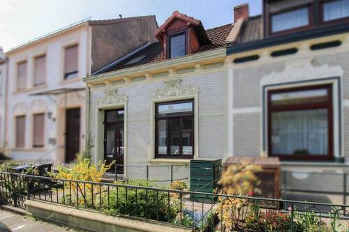 Außenansicht 2 - 4 Zimmer Reihenmittelhaus zum Kaufen in Bremen