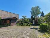 Stellplätze, Carport und Garage - Mehrfamilienhaus, Wohnhaus mit 296,00 m² in Frankenberg zum Kaufen