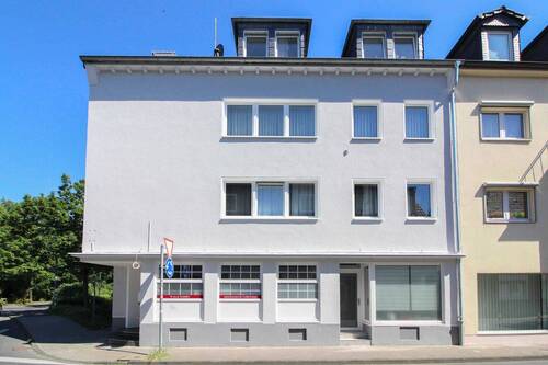 Seitenansicht - 2 Zimmer Mehrfamilienhaus, Wohnhaus in Troisdorf