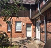 Großzügige Wohnung mit separatem Eingang und eigenem Garten - Wietzendorf