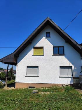 20250702_Ansicht Aussen_hinten - 1 Zimmer Mehrfamilienhaus, Wohnhaus in Friesenheim