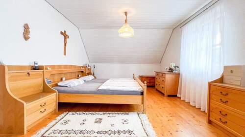 Elternschlafzimmer Haus2 - 