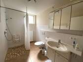 Badezimmer UG ebene Dusche - 
