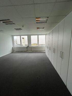 Raum - Büro mit 26,00 m&sup2; in Hamburg zur Miete