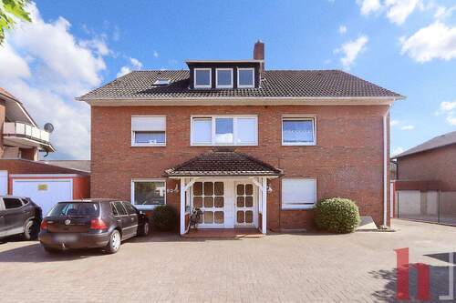 Außen - Mehrfamilienhaus, Wohnhaus mit 297,00 m&sup2; in Lohne (Oldenburg) zum Kaufen