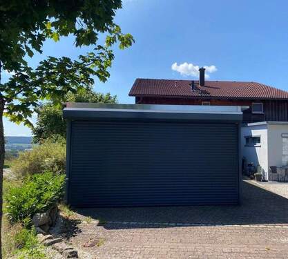 Haus - Nordansicht mit Carport - Einfamilienhaus mit 160,00 m&sup2; in Zeil am Main zum Kaufen