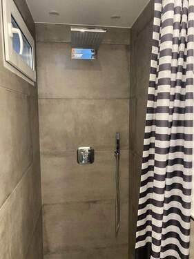 Gäste-WC (Dusche) - 