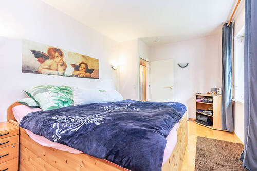 Zimmer 2 - 