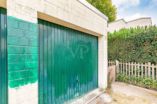 Garage - 