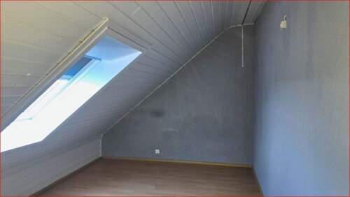 Zimmer Dachgeschos links - 