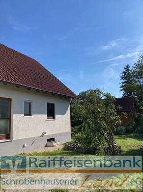 Vorplatz - Doppelhaushälfte mit 126,50 m&sup2; in Königsmoos / Ludwigsmoos zum Kaufen