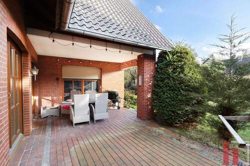 Terrasse - 8 Zimmer Einfamilienhaus in Lohne