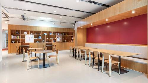 Gemeinschaftsbereich - Büro mit 32,00 m&sup2; in München zur Miete