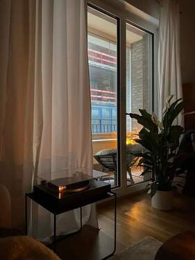 Wohnzimmer - 2 Zimmer Etagenwohnung in Frankfurt