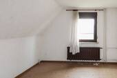 Schlafzimmer 2 - OG. - 