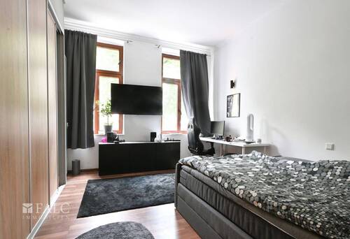 1. OG Schlafzimmer - 7 Zimmer Mehrfamilienhaus, Wohnhaus in Köln