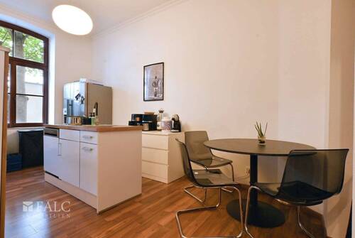 1. OG Küche - Mehrfamilienhaus, Wohnhaus mit 324,00 m&sup2; in Köln zum Kaufen