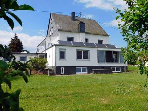 3-Parteien Landhaus - XMAS-Special „Living Wohnung“ zum Wohlfühlen und Abschalten - sofort frei!!