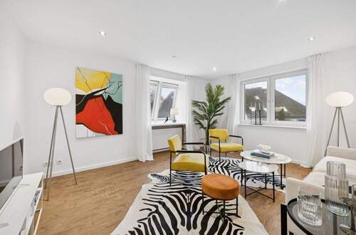 Bild 1 - Vielseitiges Zweigenerationenhaus in PI-Thesdorf!